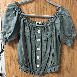 American Eagle Outfitters Green Off-Shoulder Blouse